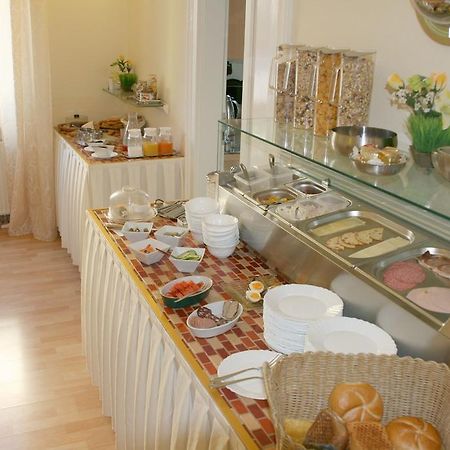 Classic Inn Heidelberg Bagian luar foto