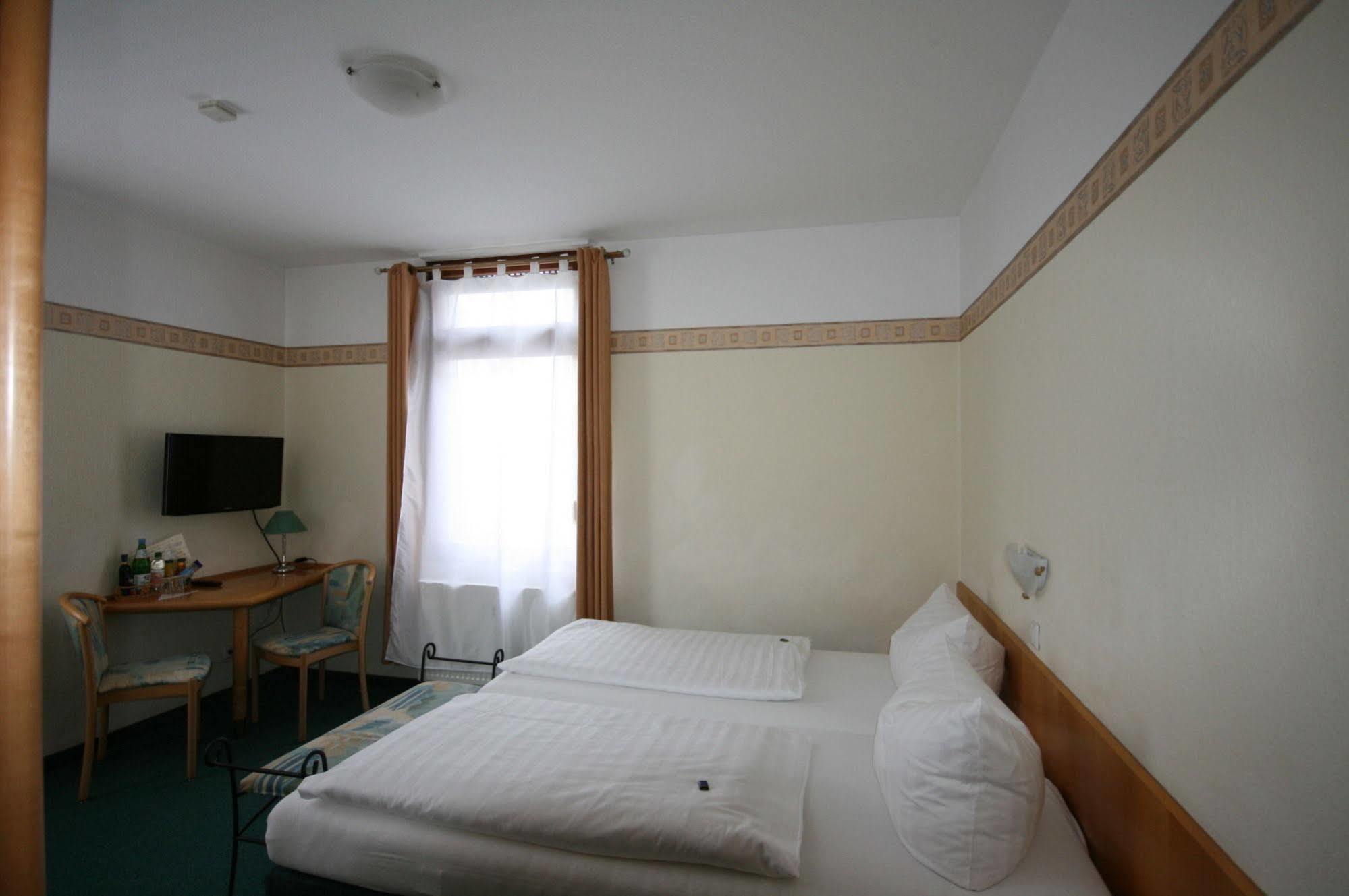 Classic Inn Heidelberg Bagian luar foto